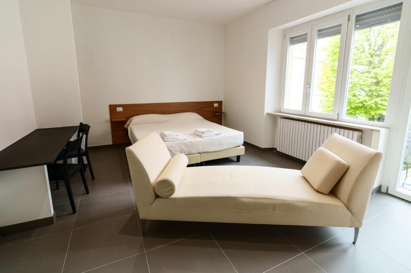 Camere Cavour Macerata Exterior foto